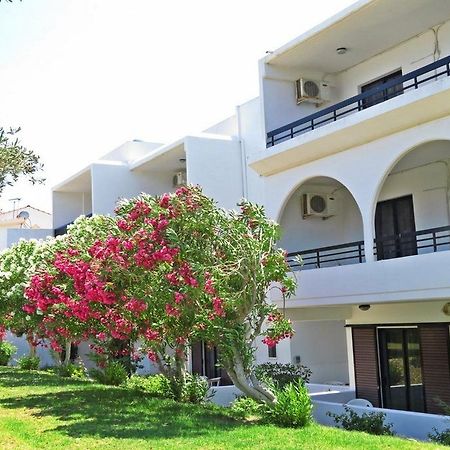 Debby Apartments イアリソス エクステリア 写真